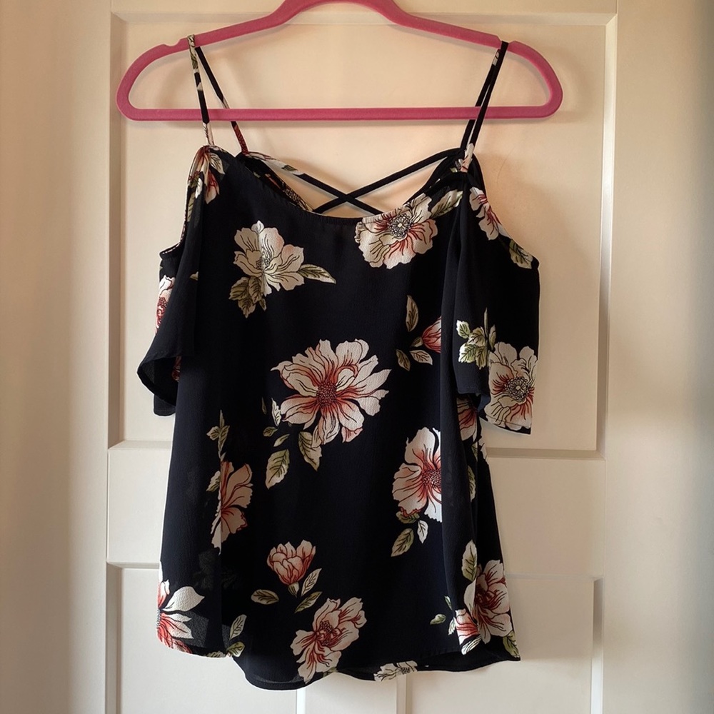 Drop sleeve women’s top